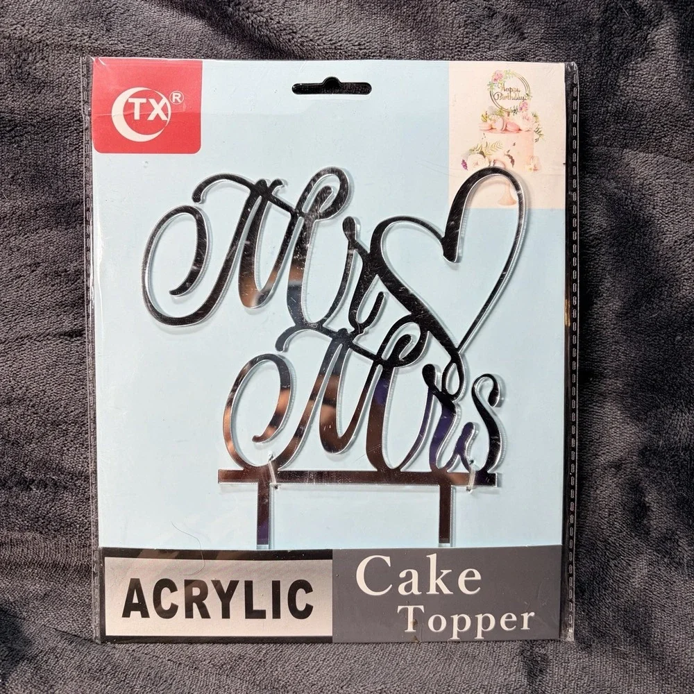 Wedding Cake Topper, Double Garter Set, Cake Knife, Silver New